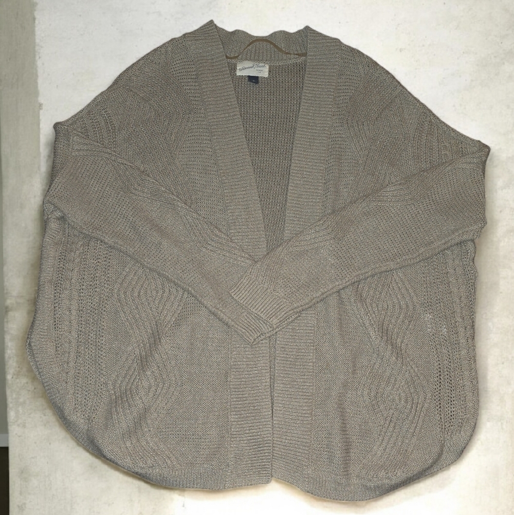 Universal Thread Women's Beige Knit Cardigan